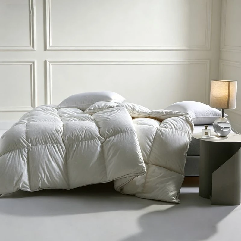 Cotton Jacquard Goose Down Comforter Quilt