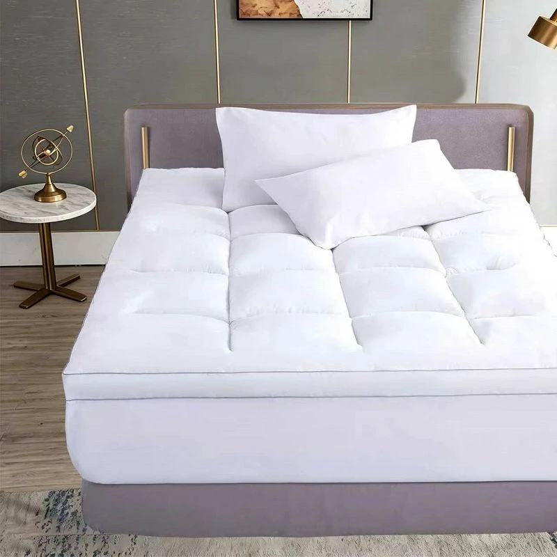 Thick 800gsm Polyester Mattress Topper