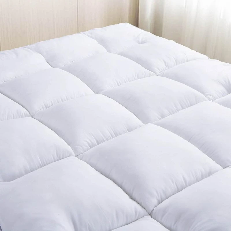 Thick 800gsm Polyester Mattress Topper manufacturers